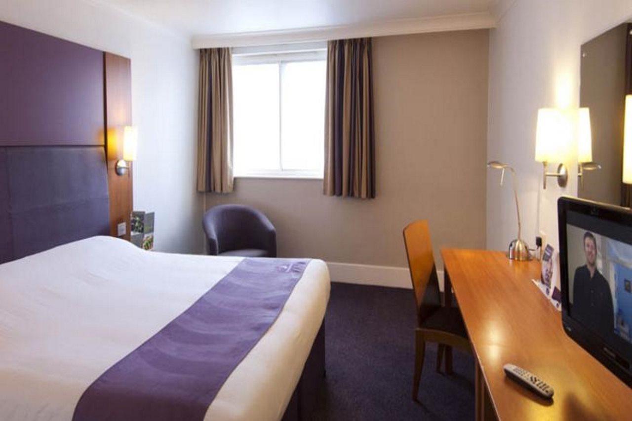 Premier Inn Kettering Eksteriør billede