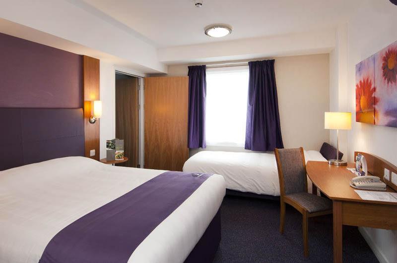 Premier Inn Kettering Eksteriør billede